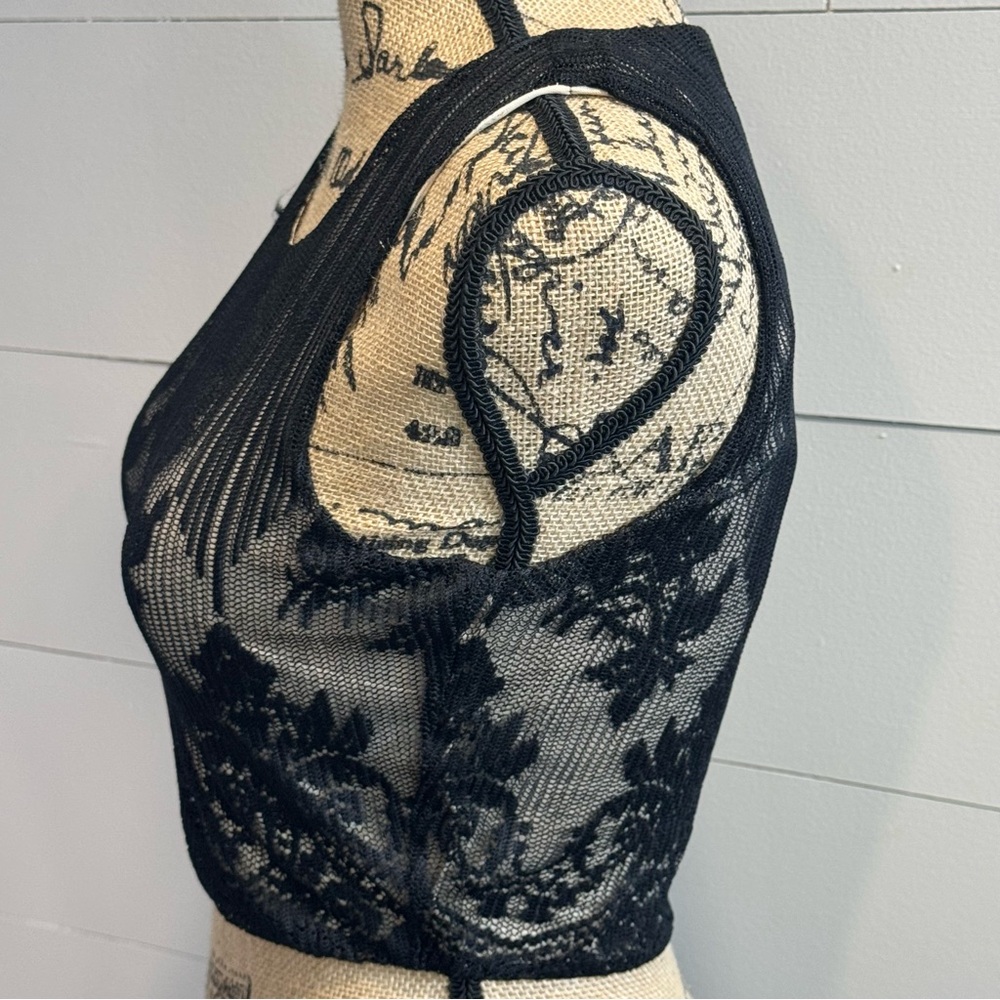 Black Lace Crop Top Small - NWT - Picture 2 of 8